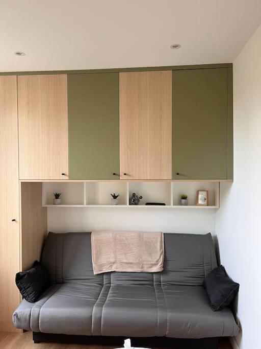 Studio Melun Peaceful Area 5 Min To Train Station Esterno foto